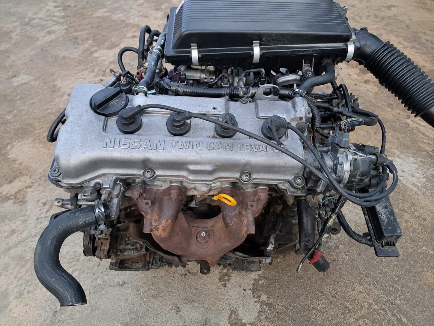 Motor nissan v16 twin cam